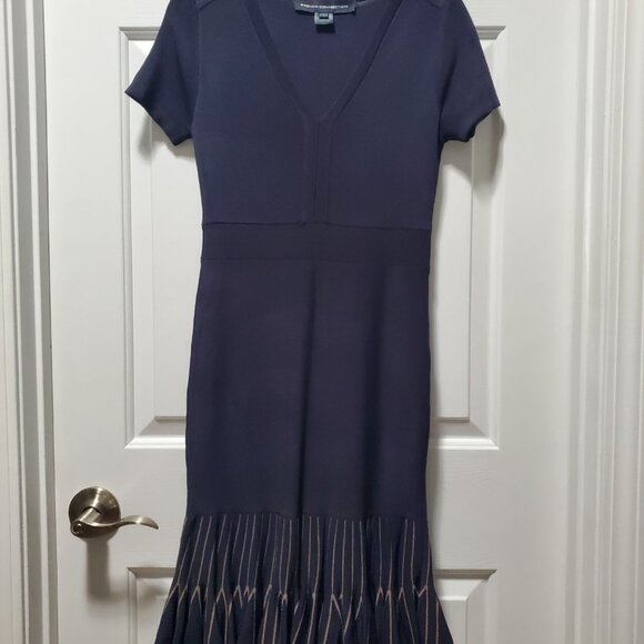 French Connection Beth Ruffle Hem Knitted Dress | Size 4 - Picture 7 of 7